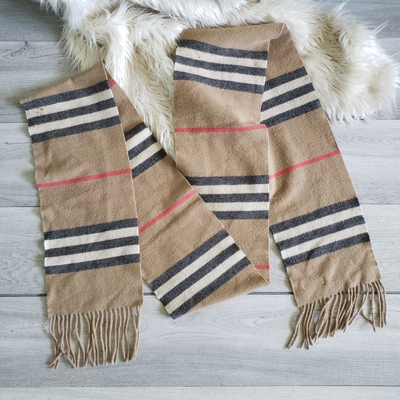 BURBERRY - Scarf - Picture 12 of 16